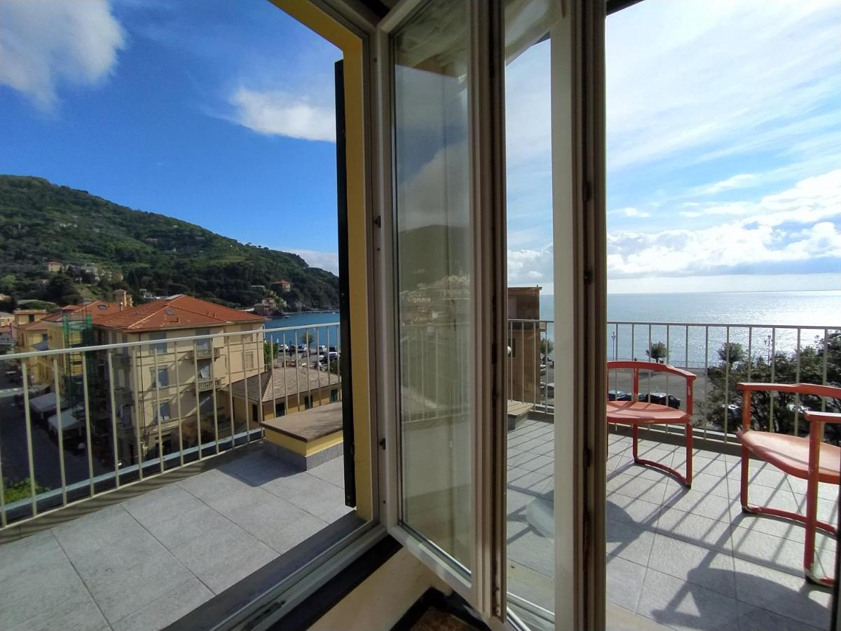 Apartamento Monia House Sea View Levanto Exterior foto